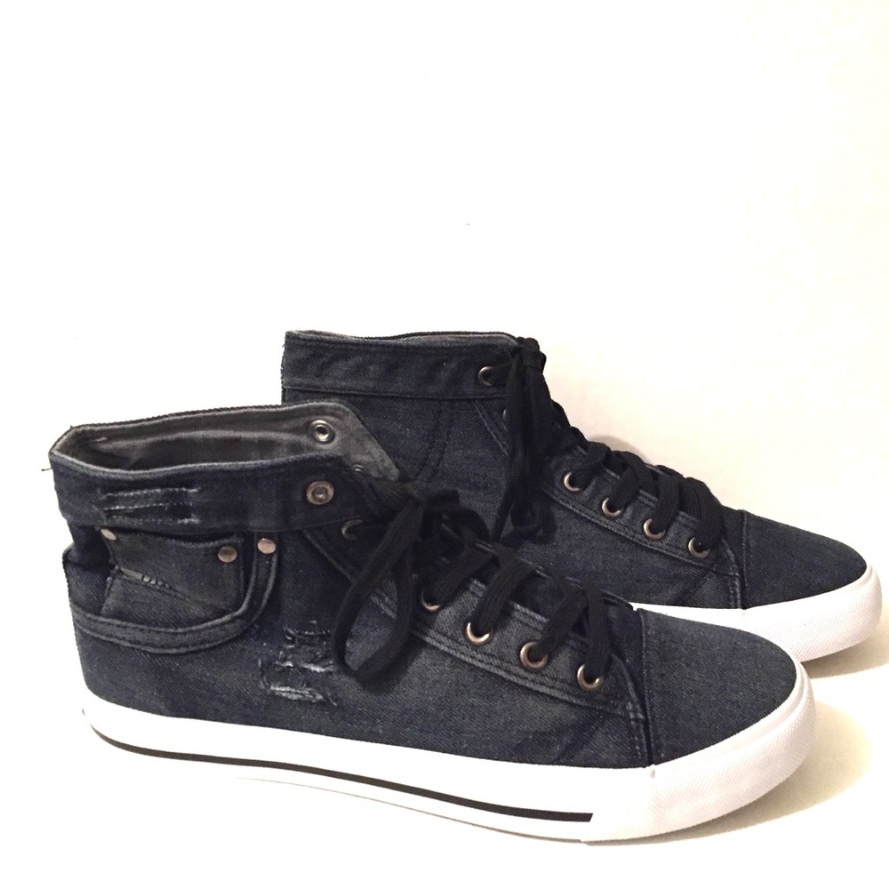 Bucco HighTop Sneakers Shoes Black Distressed Size 11
